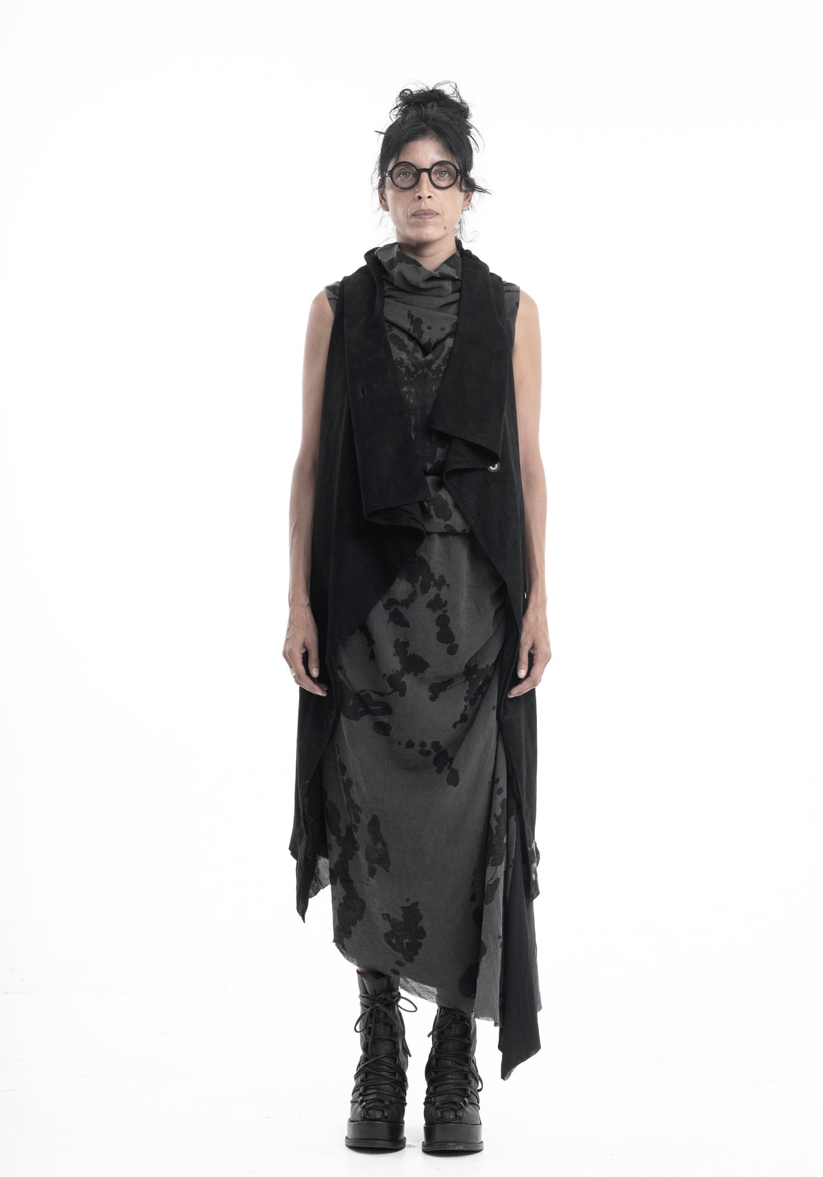 Hold Me Vest Leather Long